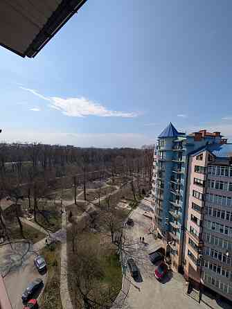 Продаж Квартира 1-кімнатна, 10/10 поверх на Галицька вул., 141б Івано-Франківськ