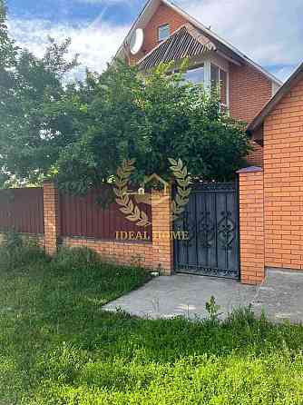 Продаж Будинок 5-кімнатний 