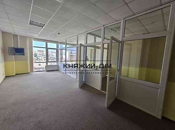 Оренда офісне приміщення на вул. Антоновича поверх - 3/13 Kiev
