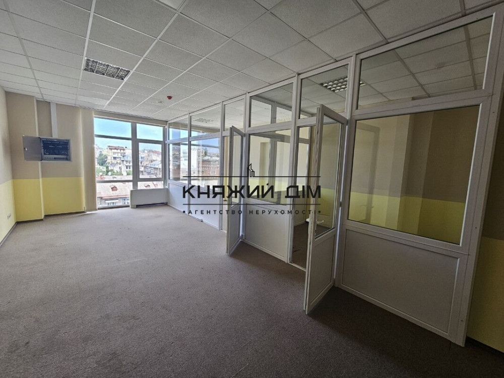 Оренда офісне приміщення на вул. Антоновича поверх - 3/13 Kiev - photo 1