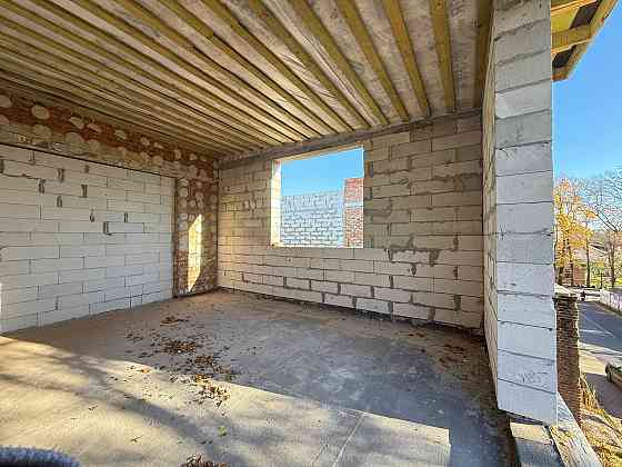 Продаж Квартира 4-кімнатна, 3/3 поверх на вул. Дучимінської О. Ивано-Франковск