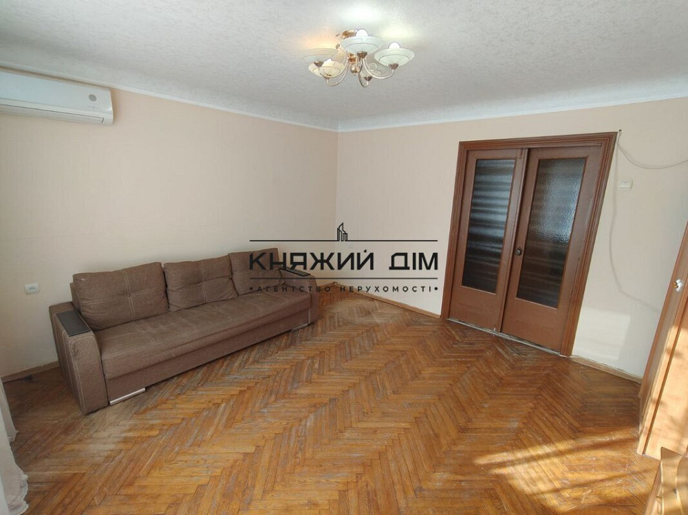 Оренда Квартира 2-кімнатна, 3/9 поверх на Донецкая ул. Kiev - photo 1