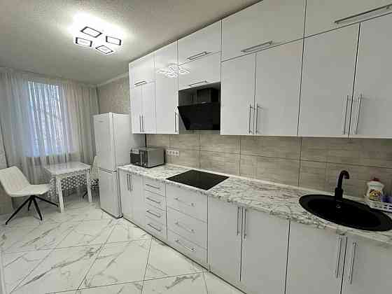 Оренда Квартира 1-кімнатна, 6/16 поверх на Магістральна, 33 Киев