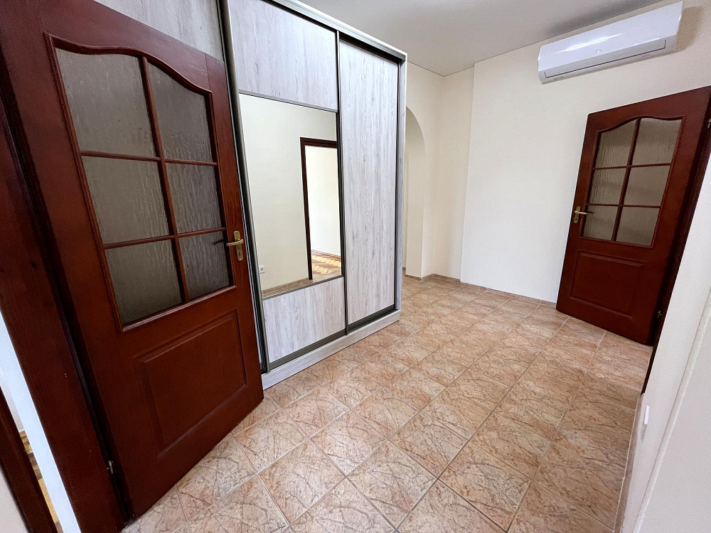 Продаж Квартира 3-кімнатна, 5/5 поверх на Юрія Іллєнка вул., д. 18 Київ - фото 11