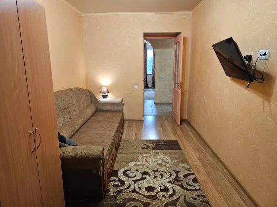 Оренда 4к Квартира 76 кв.м Дарницкая 4 Дніпро