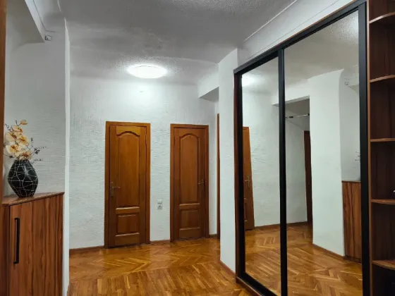 For rent 4k apartment on D. Yavornytskyi Ave. Repair Everything you need Dnipro