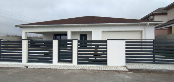 Одноэтажный дом в Совиньоне. Лиманка