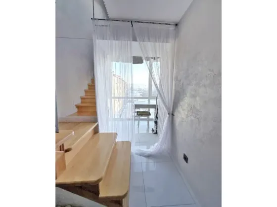 For sale 3-room Apartment 102 sq.m Лозовецька Ternopil'