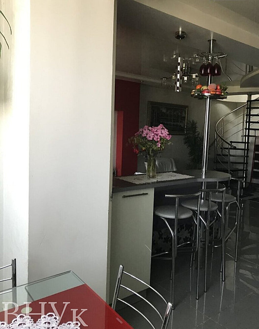 Продаж Квартира 2-кімнатна, 9/9 поверх на вул. Корольова С. Тернопіль - фото 5