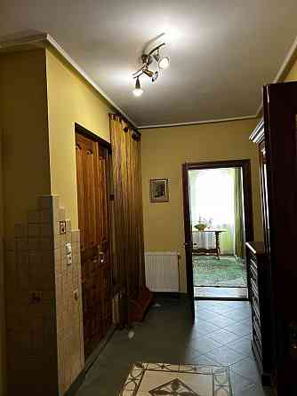 Оренда Будинок 3-кімнатний на вул. Білогорща L'viv