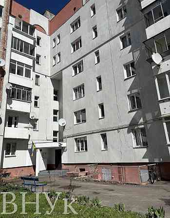 Продаж Квартира 5-кімнатна, 5/6 поверх на Роксоляни Львів