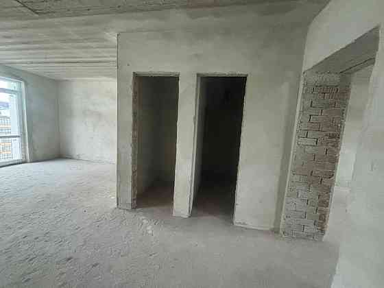 Продаж Квартира 3-кімнатна, 10/11 поверх на Довженка, 21 Івано-Франківськ