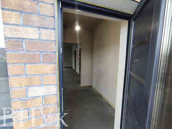 Продаж Квартира 3-кімнатна, 1/1 поверх на Словянська 