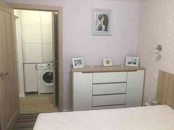 Оренда Квартира 2-кімнатна, 2/5 поверх на Донця, 23б Київ