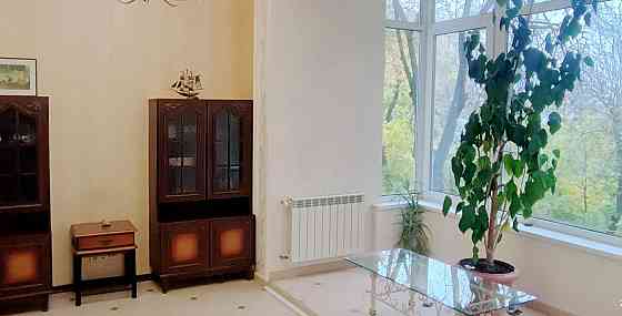 Продаж Квартира 2-кімнатна, 2/5 поверх на Івана Мазепи вул., д. 3 Київ