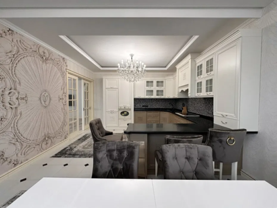 Продам роскошную квартиру в элитном комплексе у моря Одеса