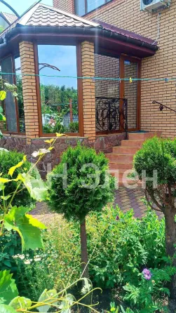 Оренда 2-поверховий Будинок з ділянкою 10 сот 410 кв.м 4 кімн. на Тираспольська вулиця, 32 Одеса