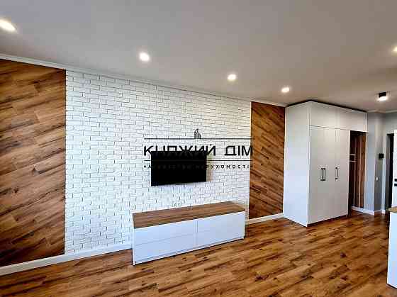 Оренда Квартира 1-кімнатна, 14/27 поверх на Бажана Николая просп. Киев