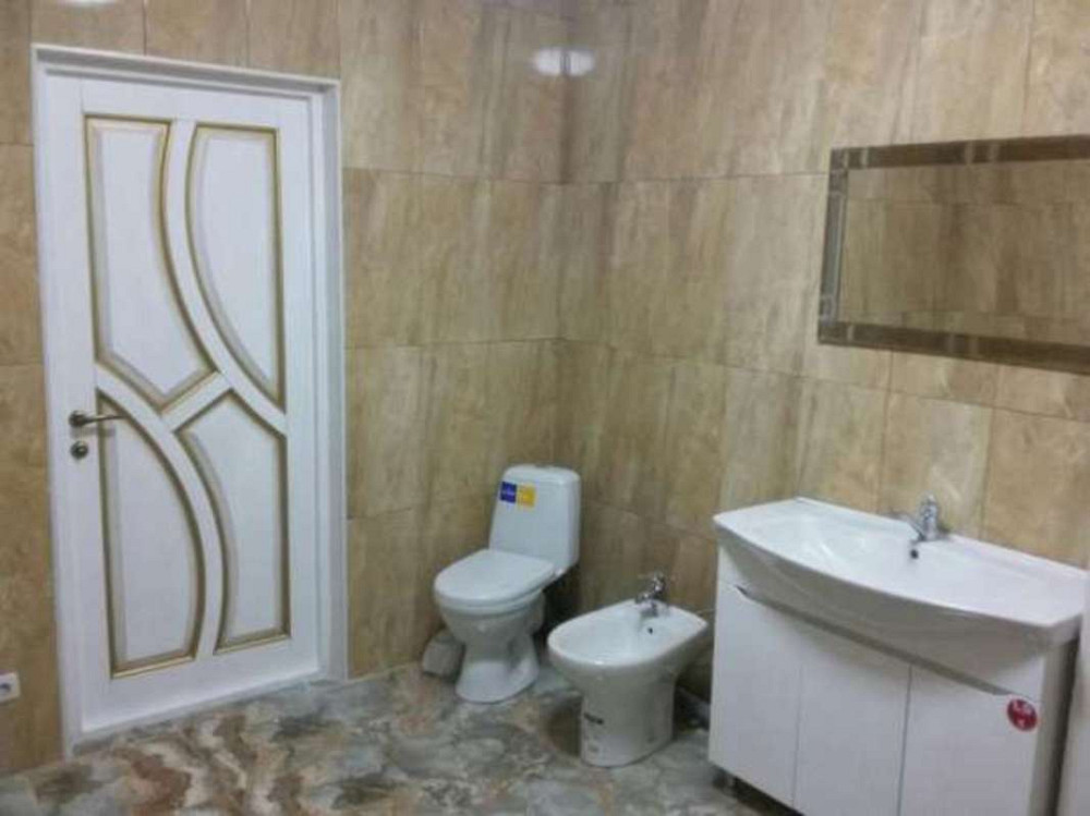 Продаж 2-поверховий Будинок з ділянкою 10 сот 302 кв.м    - фото 2