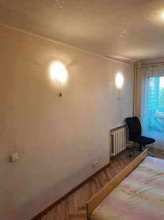 Оренда Квартира 3-кімнатна, 5/5 поверх на ул. Туровская, 4 Київ