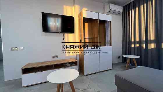 Оренда Квартира 2-кімнатна, 22/28 поверх на Днепровская Набережная ул. Kiev