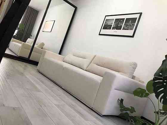 Оренда Квартира 1-кімнатна, 11/25 поверх на ул. Урловская Kiev