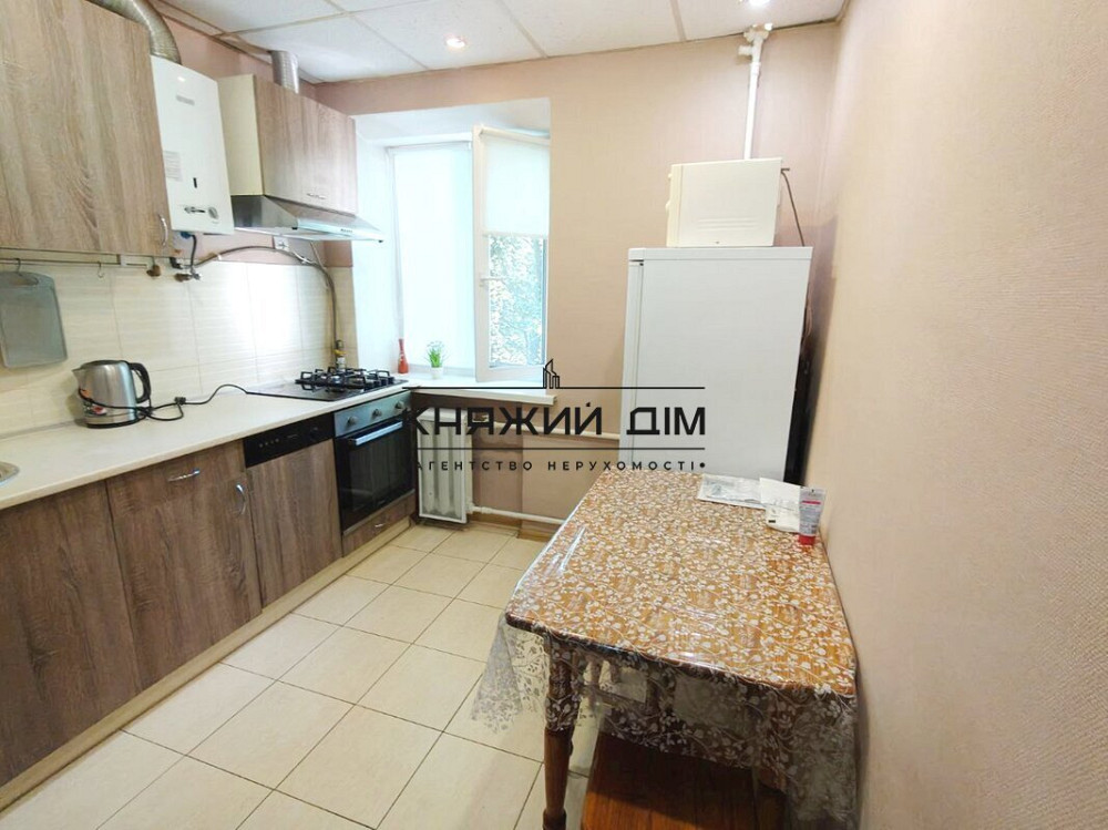 Оренда Квартира 2-кімнатна, 5/5 поверх на вул. Щорса ул./Євгена Коновальця Киев - изображение 2