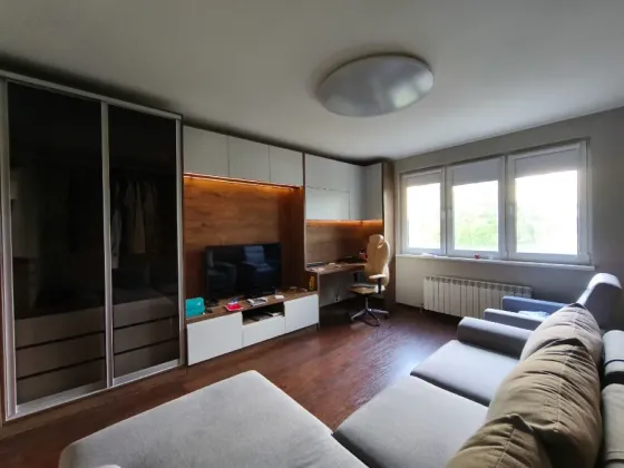 For rent 3-room Apartment 70 sq.m Генерала Свободи 7 Uzhhorod