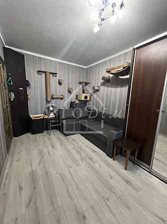 Продаж Квартира 1-кімнатна, 6/9 поверх на Академіка Кіпріанова вул., 2 Київ