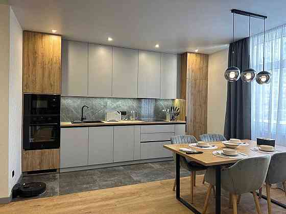 Продаж Квартира 2-кімнатна, 5/16 поверх на Олександра Олеся вул., д. 9 Kiev