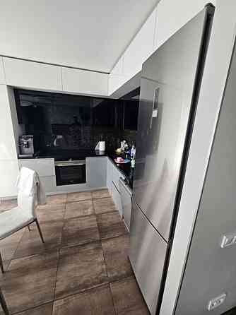 Продаж Квартира 2-кімнатна, 10/10 поверх на Василя Жуковського вул., 16-24 Dnipro