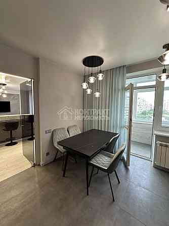 Продаж Квартира 2-кімнатна, 8/16 поверх на вул. Перемоги Харьков