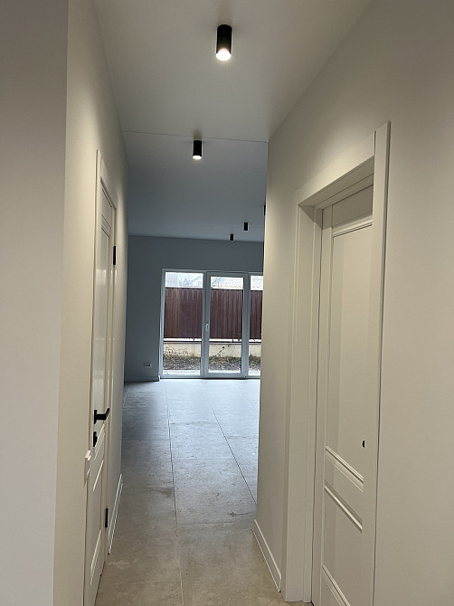 Продаж Будинок  - photo 1