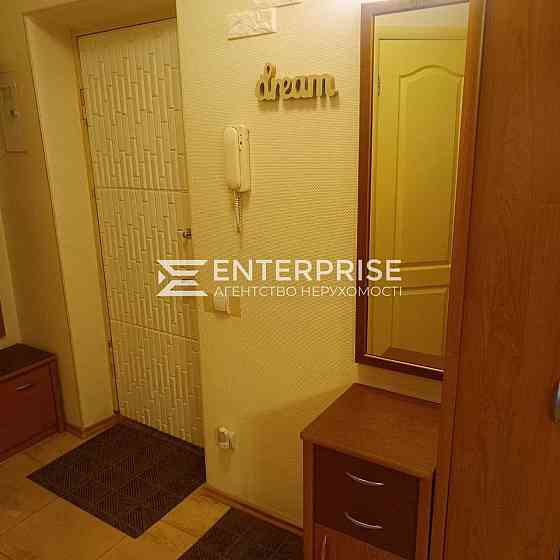 Продаж 2к Квартира 46 кв.м Русановский вул. Київ