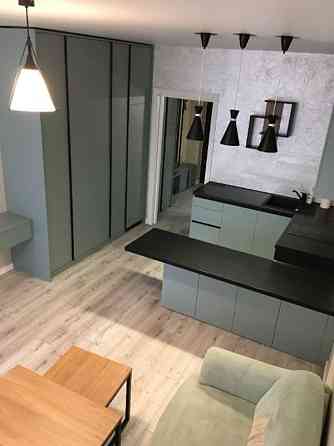 Оренда Квартира 1-кімнатна, 5/26 поверх на Каховська Киев