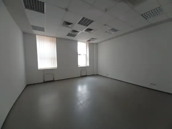 Сдаётся Офисные помещения площадь 1323 кв.м  Днепр Кельнський бульвар Днепр