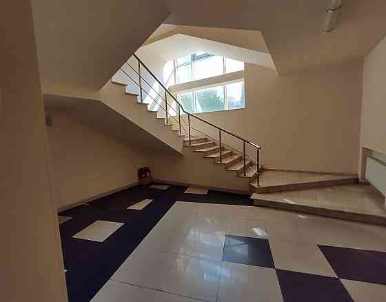 Продаж комерційне приміщення на пл. Таможенная, 1а приміщень - 2, поверх - 1 Одеса