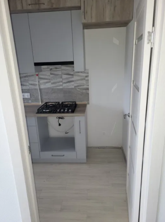 Продам квартиру в смт. Авангард. Авангард