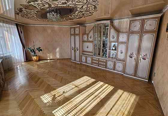 Продаж Квартира 2-кімнатна, 1/3 поверх на вул. Авіаторів Житомир