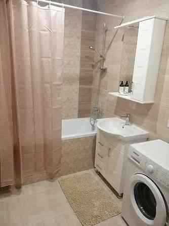 Оренда Квартира 1-кімнатна, 23/25 поверх на ул. Михаила Максимовича, 3д Київ