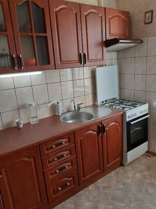 Оренда Квартира 3-кімнатна, 7/10 поверх на Харьковское шоссе, 168а Київ - фото 2