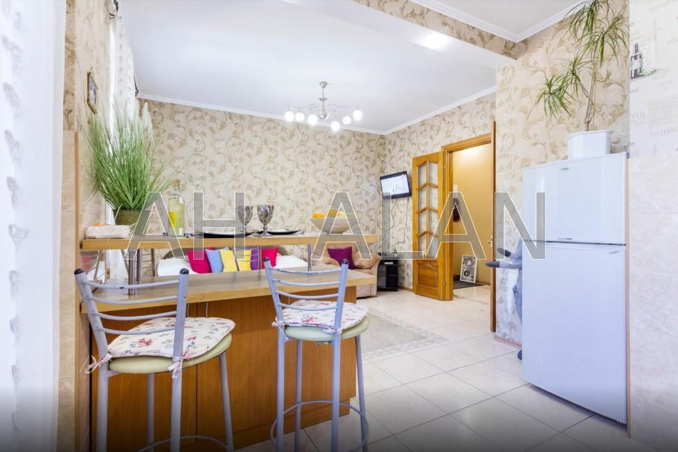 Оренда Будинок 2-кімнатний на Шевченка Тараса бул., 6 Київ - фото 2