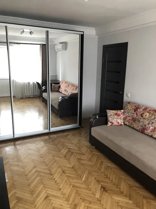 Оренда Квартира 2-кімнатна, 5/5 поверх на вул. Юності, 4 Kiev - photo 2