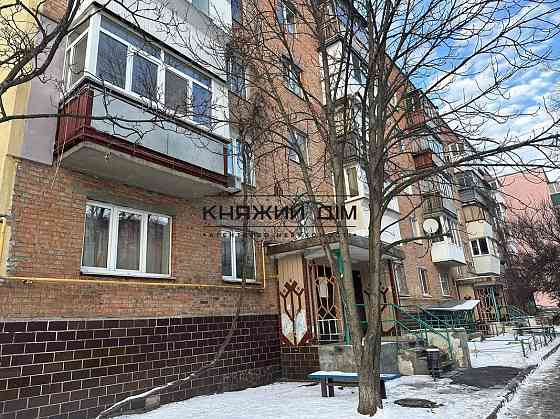 Оренда Квартира 1-кімнатна, 4/5 поверх на вул. Євгенія Харченка Kiev