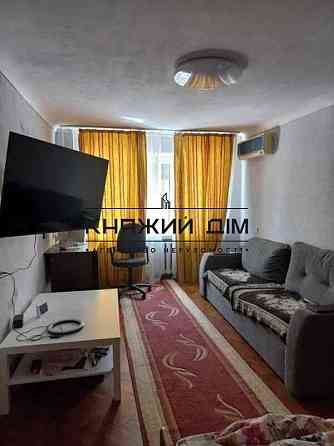 Продаж 1-кім. квартири на Подолі, вул. Юрківська. Код об'єкту: 21141902 Київ