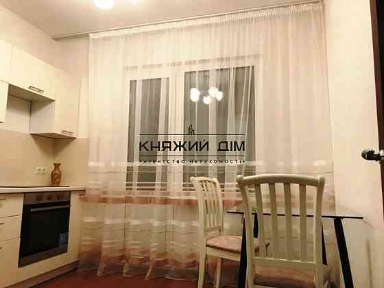 Оренда Квартира 1-кімнатна, 8/25 поверх на Софьи Русовой ул. Kiev