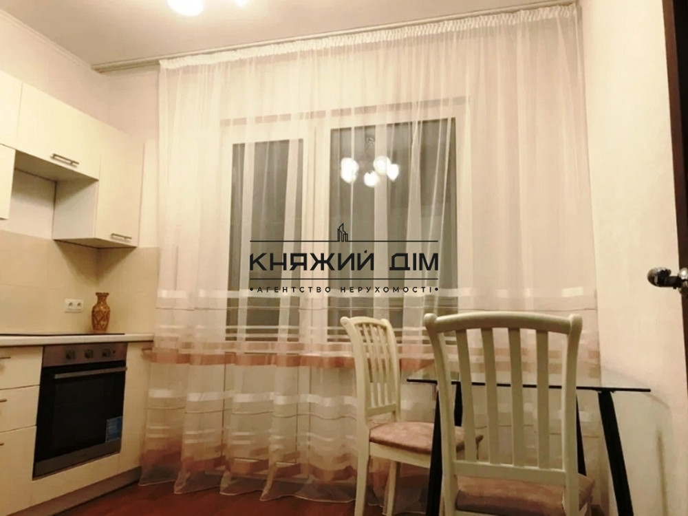 Оренда Квартира 1-кімнатна, 8/25 поверх на Софьи Русовой ул. Kiev - photo 2