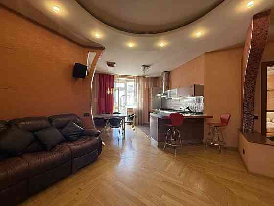 Продаж Квартира 3-кімнатна, 4/6 поверх на Педагогический пер. Odessa