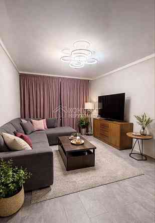 Продаж Квартира 2-кімнатна, 8/9 поверх на вул. Тракторостроителей Харків