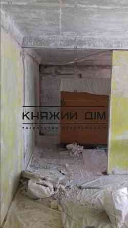 Продаж 2-х кім. квартири на Харківському шосе. Код об'єкта: 21137422 Київ